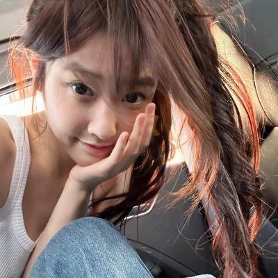 白衣校花与大长腿2